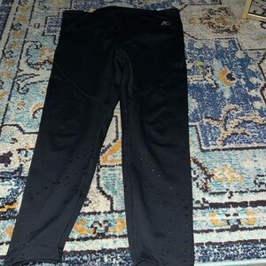 Ladies New Balance ankle length athletic leggings.GUC to be safe.